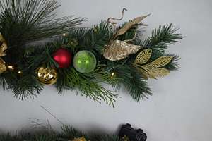 Nouveauté Guirlande de décoration de Noël artificielle en PVC écologique personnalisée avec décorations de boules - Product Image 3