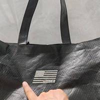 Adhésif UV personnalisé ultra-résistant pour autocollants de transfert vinyle imperméables, étiquettes décoratives 3D métalliques pour emballages personnalisables
