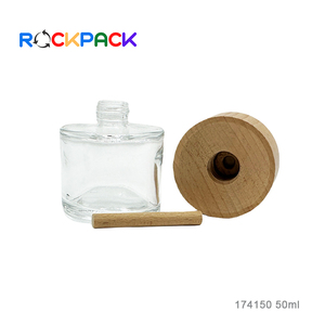 50 मिलीलीटर फ्लैमेलेस लकड़ी की छड़ी ग्लास अरोमाथेरेपी लकड़ी की दीवार डिफ्यूज़र बोतल - Product Image 4