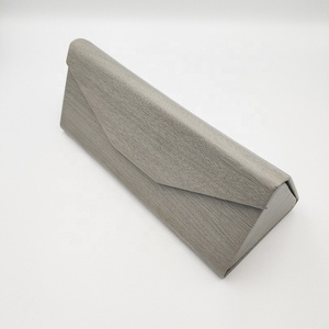 Nouvelle chaîne de <span class=keywords><strong>lunettes</strong></span> de soleil <span class=keywords><strong>pour</strong></span> femmes perles de riz <span class=keywords><strong>cordon</strong></span> de <span class=keywords><strong>lunettes</strong></span> lanière de masque facial et chaîne de masquage <span class=keywords><strong>pour</strong></span> <span class=keywords><strong>lunettes</strong></span> - Product Image 6