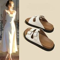 Vente en gros, nouveau design, sandales à double sangle en métal pour femmes, pantoufles en arc, sandales plates, diapositives pour femmes, meilleur prix, haute qualité