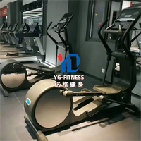 YG-FITNESS YG-E007 Elliptique Commercial à Pas Réglable pour Salle de Sport