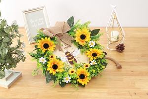 Primavera nuovo arrivo dipinto a <span class=keywords><strong>mano</strong></span> in legno segno di benvenuto <span class=keywords><strong>per</strong></span> porta d'ingresso rotonda ape Bowknot ghirlanda di decorazione <span class=keywords><strong>per</strong></span> la parete di casa porta appesa decorazioni - Product Image 3