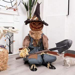 Nouveautés : Effrayant Épouvantail Halloween Agé et Accroupi Tenant une Pelle, avec Capteur Sonore Électrique et Lumineux, Accessoire d'Horreur pour Maison Hantée et Jardin - Product Image 2