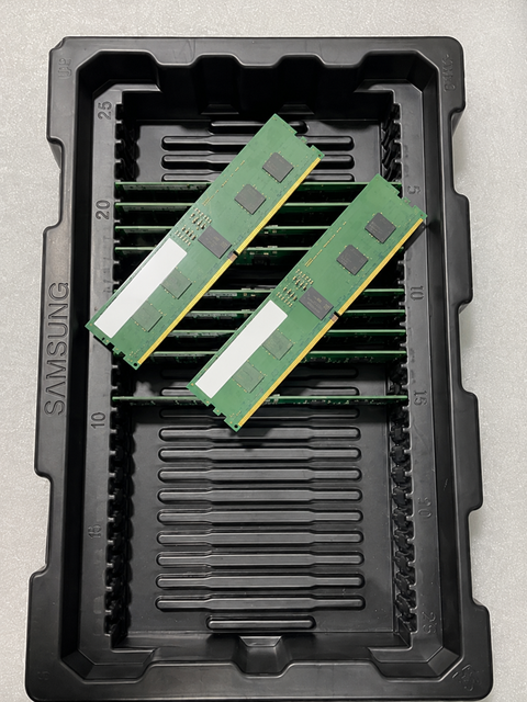 Workstation & Server Grade M393A2K43DB2-CVF 16GB DDR4 2933MHz PC4-23466 ECC RDIMM High Performance Server Memory RAM in Stock