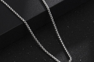 Collana di moda in acciaio al titanio da <span class=keywords><strong>uomo</strong></span> con ciondolo fantasma strano gioiello con catena di tendenza - Product Image 5