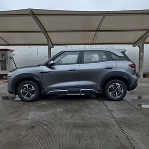 BYD Yuan Plus EV SUV 2025, <span class=keywords><strong>voiture</strong></span> électrique très vendue, 401 km d'autonomie, <span class=keywords><strong>5000</strong></span>-10000 km d'<span class=keywords><strong>occasion</strong></span>, kilométrage réutilisable, 8 MPG, fabrication chinoise - Product Image 2