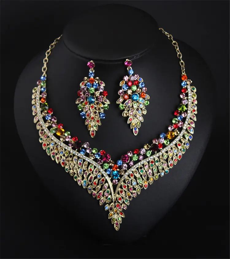 Wholesale Exaggerated Diamond Necklace Dress Accessories Earrings Women Wedding Costume Jewelry Set for Women Indian