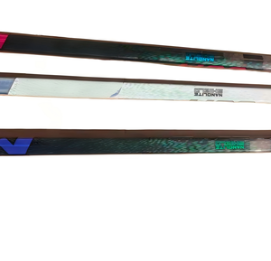 Palo <span class=keywords><strong>de</strong></span> Hockey <span class=keywords><strong>de</strong></span> Fibra <span class=keywords><strong>de</strong></span> Carbono 100% con Diseño Personalizado, Pedido al por Mayor, Marca Privada, Estándar Internacional para Adultos, Jóvenes y Niños - Product Image 3