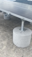 Connecteur triangulaire à quatre trous pour système de montage solaire, galvanisé à chaud, résistant à la corrosion, garantie 10 ans pour l'aménagement paysager