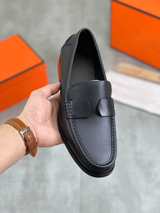 Zapatos Oxford de Piel de Vacuno de Grano Entero con Entresuela de Goma/Látex para Todas las Estaciones, Suela de Goma y Forro de Tela, Espuma - Product Image 6