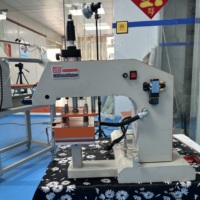 Presse à chaud numérique pneumatique haute efficacité 10x10cm pour l'étiquetage personnalisé de vêtements et logos sur T-shirts en usine