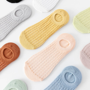 Women's Invisible Mesh Socks Silicone Anti Slip Solid Color Thin Summer Casual Socks - Product Image 3