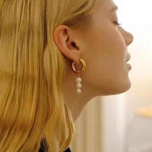 Mix Übereinstimmung Aussage Perle Dinkel-Ohrringe Schmuck wasserdicht 18K vergoldet Edelstahl Huggie Hoop-Ohrringe für Damen