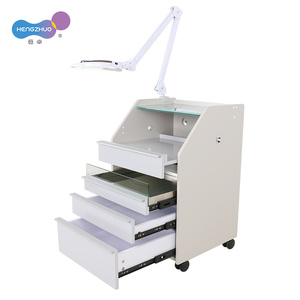 Xe đẩy dụng cụ làm móng 4 tầng bằng MDF cho tiệm nail, tích hợp đèn khử trùng, kính lúp xếp chồng, điều khiển chân tùy chọn - Product Image 4