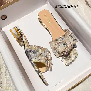 Zapatos de mujer de talla grande con diamantes de imitación, novedad de 2024, zapatos individuales de pie gordo de fondo plano, zapatos de boca baja para mujer, zapatos con punta cuadrada