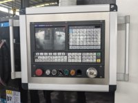 Torno CNC de Cama Plana Horizontal de un Solo Husillo, Alimentación Automática, de Servicio Mediano, GSK de 4 Ejes, Alta Precisión, Precisión de 0.005 mm