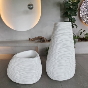 Jardinière en résine FRP en fibre de verre, grande et légère, sur mesure, nouvelle conception OEM, pots de fleurs en fibre de verre, jardin, extérieur, shopping - Product Image 4
