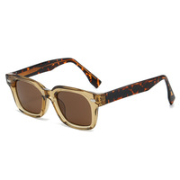 Kacamata Hitam Unisex Vintage Trendy 2026 High-end, Bingkai Penuh, Lensa Polarisasi UV400, Gradasi Hijau