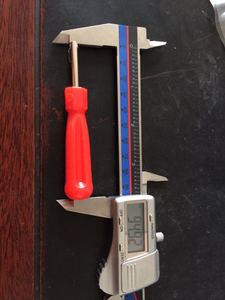 Valve de voiture Kit de <span class=keywords><strong>réparation</strong></span> de <span class=keywords><strong>pneu</strong></span> simple rouge - Product Image 2