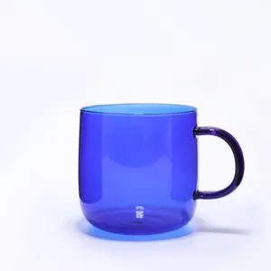 Individuelles hochwertiges borosilikat klares farben-trinkkaffeeglas tasse farbige glasbecher