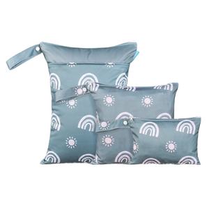 Popular bolsa de bolsillo con cremallera impermeable grande para pañales de bebé organizar artículos húmedos para cochecito con impresión de logotipo personalizado - Product Image 1