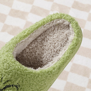 Nouvelle maison noël <span class=keywords><strong>Grinch</strong></span> chaud hiver pantoufles pour amoureux hommes et femmes épais chaussures à semelles souples épais antidérapant pantoufles maison - Product Image 5