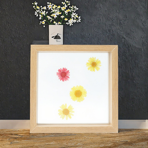 Cadre photo en bois avec verre double face transparent en gros, avec cadre photo flottant en acrylique et fer, art mural par HF CRAFTS - Product Image 3