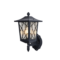 Lanterne murale extérieure traditionnelle avec cadre en treillis diamanté pour l'éclairage des jardins de villas