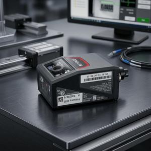 Lector de Códigos 2D KEYENCE SR-750 con Sensor de Imagen CMOS, Escáner de Códigos de Barras de Alta Resolución para Automatización Industrial con LED Rojo y Láser - Product Image 6