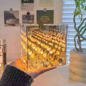 Luz de Noche Decorativa con Espejo Infinito de Tulipanes <span class=keywords><strong>para</strong></span> Habitación, Material <span class=keywords><strong>para</strong></span> Lámpara de Tulipanes Hecha a Mano DIY, Lámpara Mágica Cuadrada de Flores de Tulipán Artificiales - Product Image 2