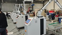 Robot de palettisation à charge utile de 30 kg / 50 kg, solutions personnalisables