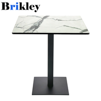 Plateau de table moderne en stratifié compact de couleur blanche, surface solide, 12 mm d'épaisseur, avec pieds en acier pour utilisation hôtelière