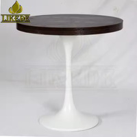 Table de salle à manger ronde moderne avec base en métal tulipe et dessus en contreplaqué pour meubles de maison de restaurant de salon