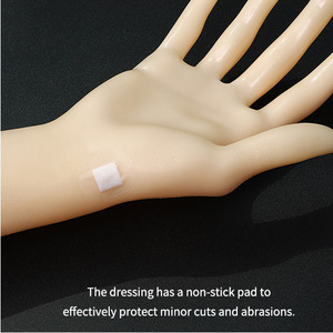 Pansement médical imperméable 25 mm transparent en PE à infrarouge lointain certifié CE, pansement adhésif de premiers secours pour injections - Product Image 2