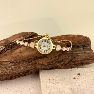 Relojes de Mujer de Nuevo Estilo: Relojes de Cuarzo Modernos, Sencillos y Personalizados con Cadenas en Forma de Corazón, Venta al Por Mayor de Fábrica - Product Image 6