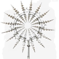 Fontaine extérieure en métal en acier inoxydable, énergie cinétique, lien infini, sculpture d'oiseau géométrique, ballon, feuilles d'or