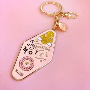 Hot Selling Custom Logo Personalized Swift Taylor Metal Women Men Car Zinc Alloy Keychain Gift - Product Image 2