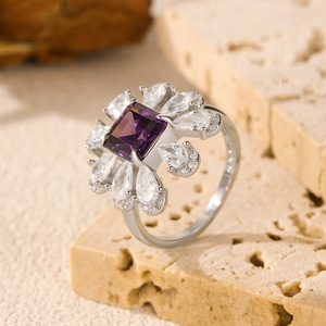 แหวนค็อกเทลเงินแท้ S925 ประดับอเมทิสต์รูปดอกไม้ ทรงลูกแพร์ ฝังเพชรแบบหนามเตย เครื่องประดับหรูหราสำหรับผู้หญิง - Product Image 6