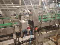 Système de rejet 72000 BPH Utilisation pneumatique de rejet/poussoir pour PET/bouteille en verre Lecteur de code inspecteur de ligne bière/boissons gazeuses/eau