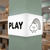 Enseigne lumineuse LED en acrylique d'angle blanche PLAY avec motif nuage arc-en-ciel pour magasin de jouets et aire de jeux pour enfants