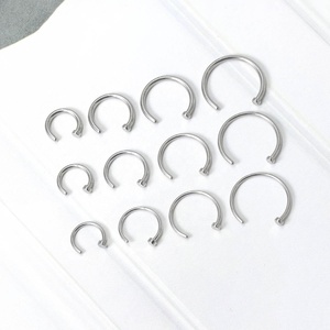 <span class=keywords><strong>Anneau</strong></span> de nez et clous en acier chirurgical 316L en forme de C, <span class=keywords><strong>faux</strong></span> <span class=keywords><strong>piercing</strong></span> sans perçage, clip pour cartilage, boucles d'oreilles hypoallergéniques, bijoux corporels - Product Image 1