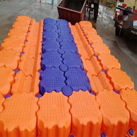 Yacht gonflable de haute qualité à prix d'usine plate-forme d'eau de baignade flottante quai de ponton et pont flottant en matériau PE