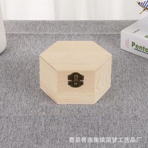 Caja de regalo hexagonal de madera maciza, caja de almacenamiento de joyas con cierre metálico para embalaje decorativo - Product Image 3