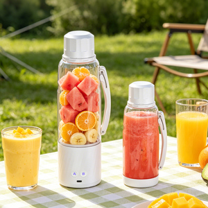 Licuadora Portátil Recargable por USB con Asa Oculta, Vaso Compacto de Viaje para Comida de Bebé y Smoothies para Llevar - Product Image 3
