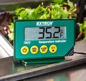 Indicateur de température étanche Extech TM20 IP65 avec sonde en acier inoxydable de 20 mm, câble de 2,9 m, alarme Min/Max pour laboratoires - Product Image 4