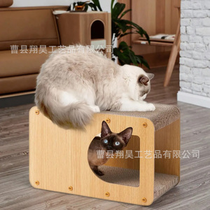 บ้านแมวไม้ดีไซน์สร้างสรรค์ พร้อมพื้นผิวสำหรับลับเล็บ ทนทาน ใช้ได้ทุกฤดู - Product Image 3