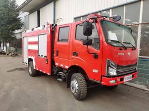 Camión de Bomberos DongFeng Nuevo, Ligero, 4x4, con Tanque de Agua y Espuma de 2000L, para Rescate - Product Image 2