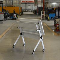 Table pliante en acier de qualité commerciale, conception personnalisée en usine pour les événements et les salles de réunion, empilable