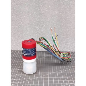 Capteur de pression Surpass HPSX-1/2-P300P-3-A2K-DC2 0-300Kpa 4-20mA DC pour équipement d'automatisation industrielle - Product Image 1